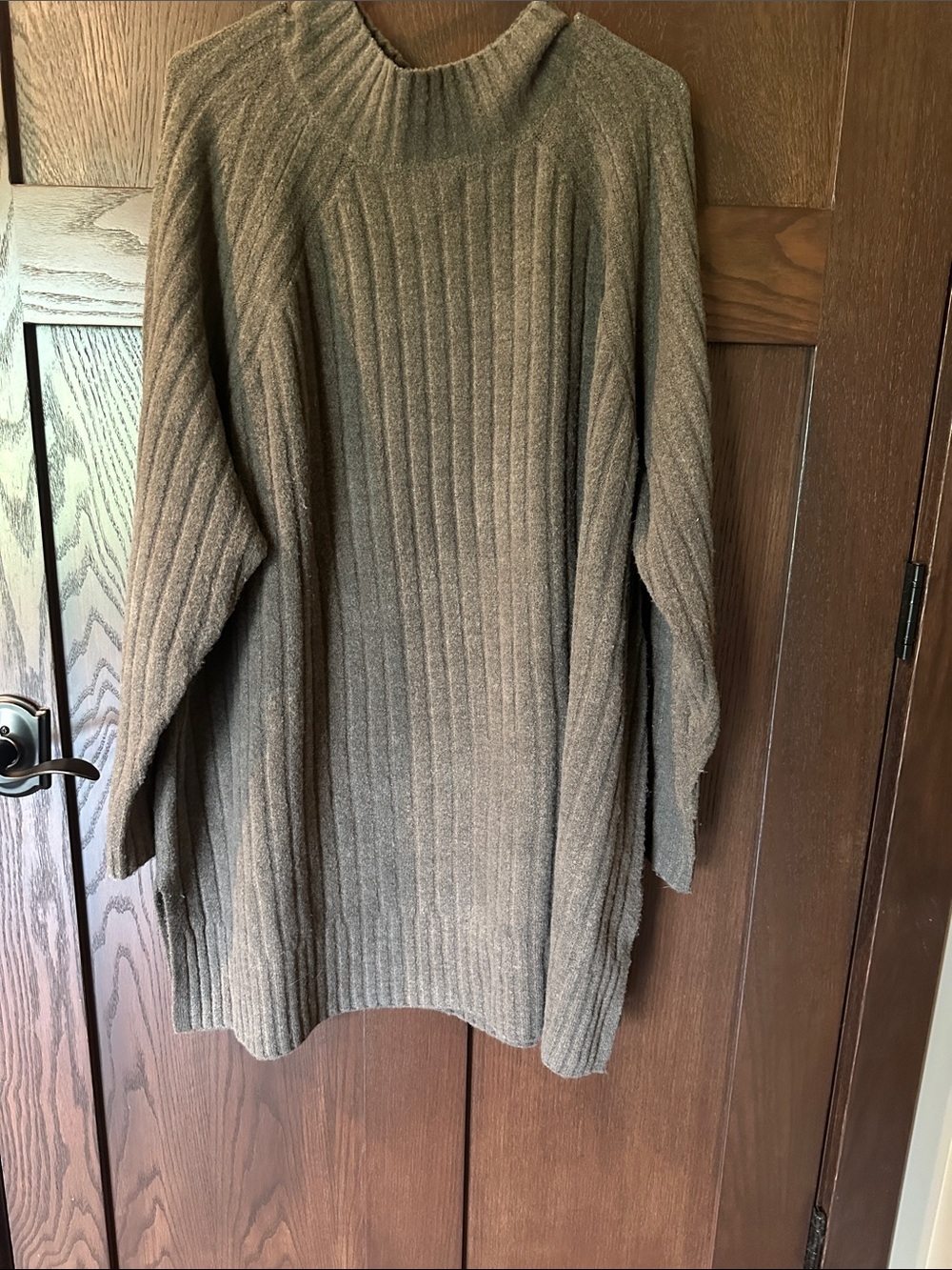 Ava & Viv Olive-Brown Ribbed Crewneck Sweater